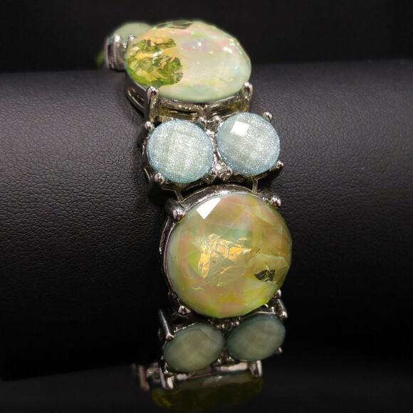 Light Green Iridescent Faceted Stretch Bracelet, 6 1/2 Inches - Picture 3 of 8